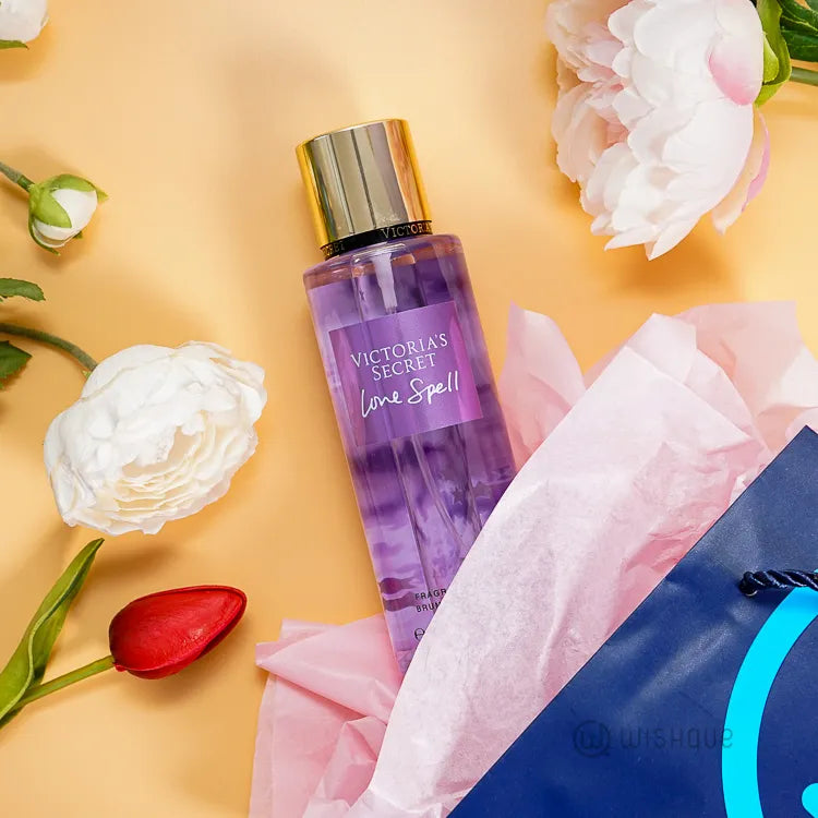 Sale Victoria's Secret Love Spell Fragrance Mist 250ml