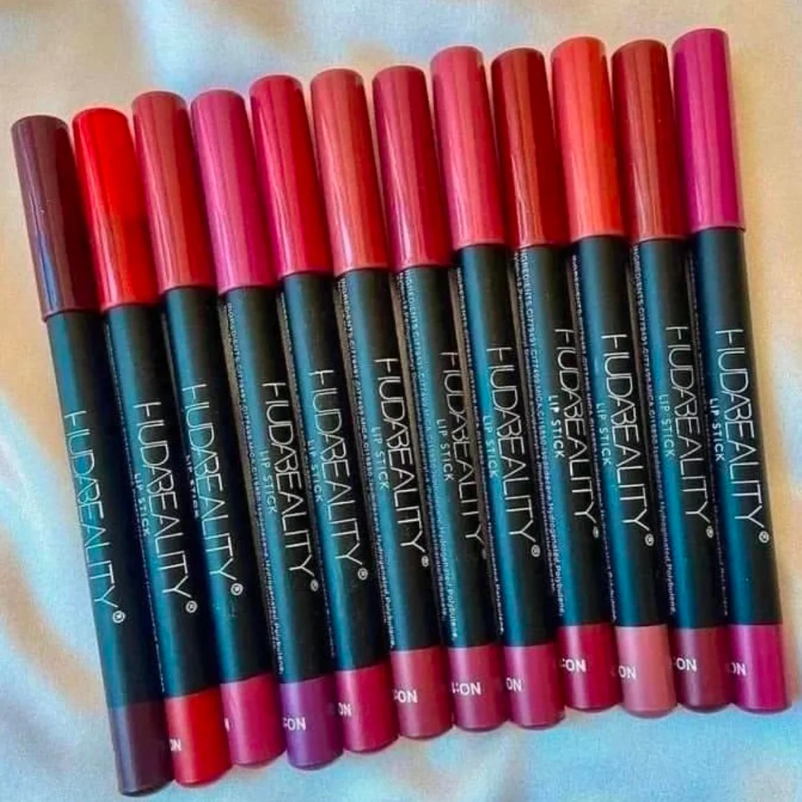 Huda Beauty - Nude Jumbo Matte Lip Liners Set of 12