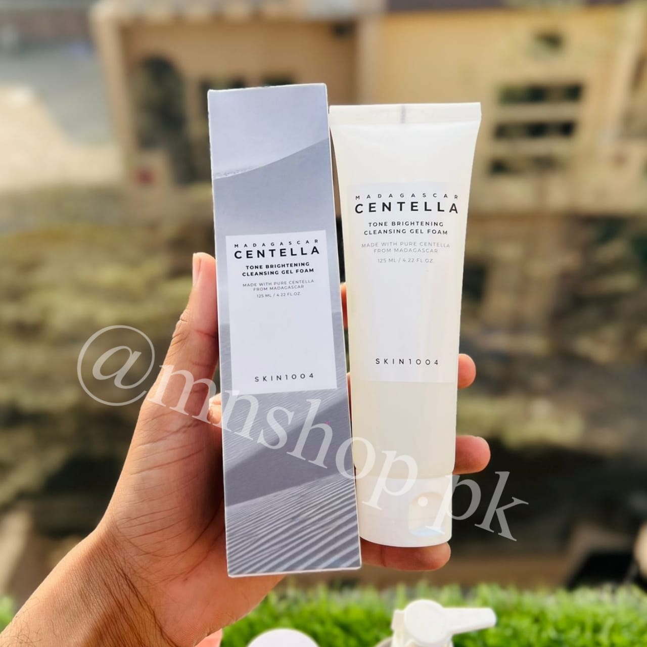 Tone Brightening Cleansing Gel Foam