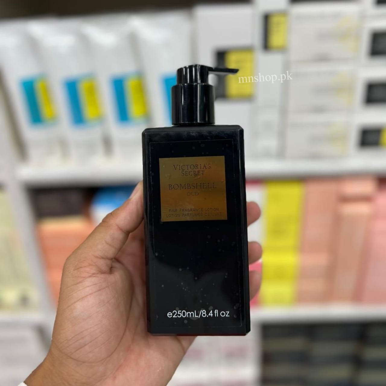 Bombshell Oud Fine Fragrance Lotion