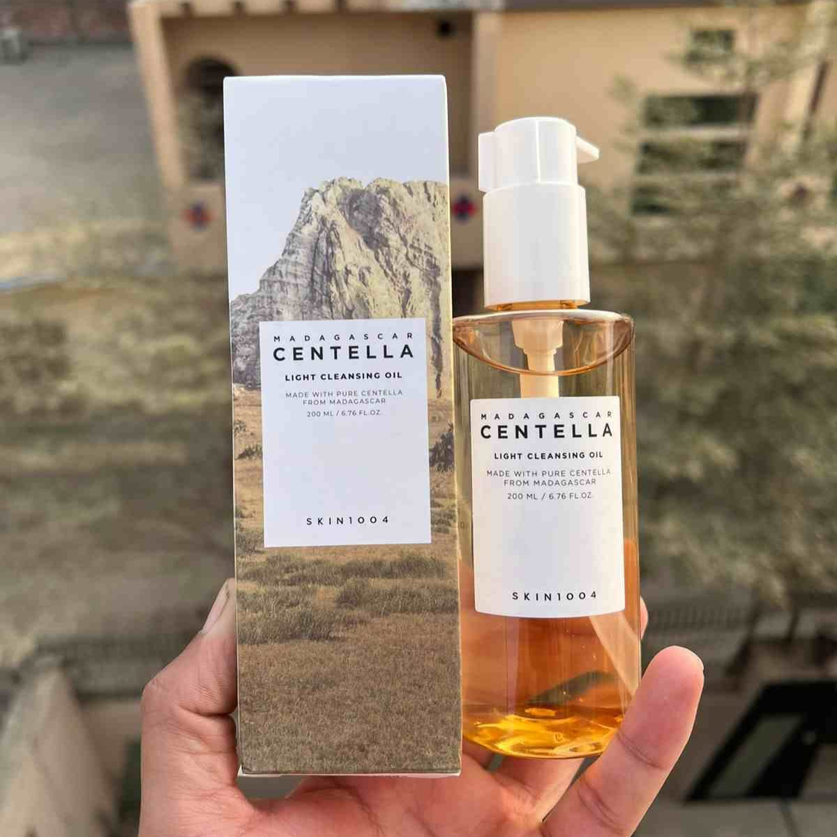 Skin1004 CENTELLA LIGHT CLEANSING OIL