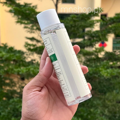 AXIS-Y Aqua Boosting Essence Toner